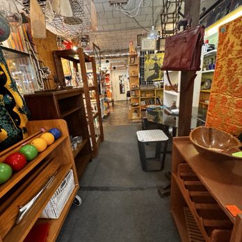 Room Service Vintage - Antiques Near Me - Austin, Texas Room Service Vintage - Antiques Near Me - Austin, Texas
