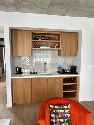 Humaniti Hotel Montreal Autograph Collection by null