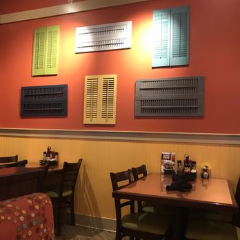 Another Broken Egg Cafe - Breakfast & Brunch Near Me - Clearwater Beach, Florida