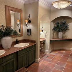 Tosi's Restaurant - Best seat in the house- the ladies bathroom! Listen closely, you can learn ITALIAN!