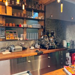 Kletterwald Plochingen - Kletterwaldcafé mit einer La Marzocco!