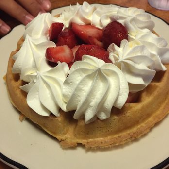 Anna Miller's - Strawberry waffle - Bakeries Near Me - Aiea, Hawaii