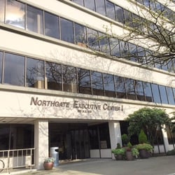 Seattle Advanced Thyroid Health - Northgate Executive Center I: Main entrance to building