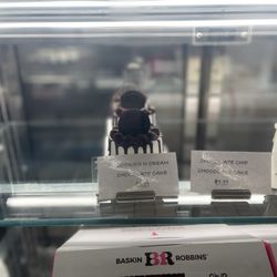 Baskin Robbins - Cute mini cake