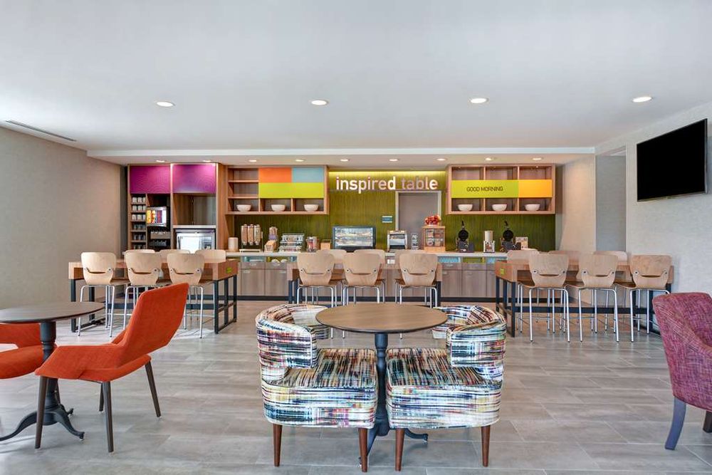 Home2 Suites by Hilton Savannah Midtown - wedding in Savannah, GA