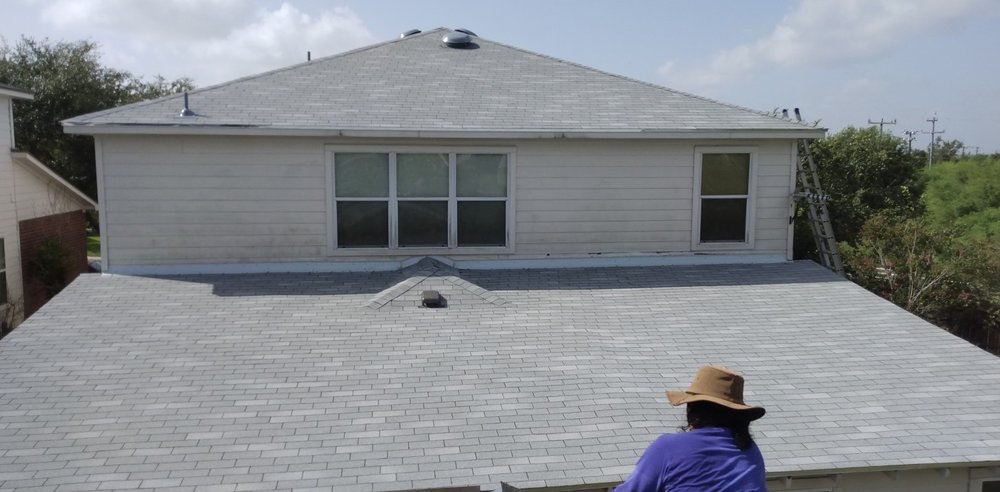 Slide of Bill Embrey Roofing