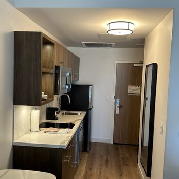 TownePlace Suites by Marriott Ventura Oxnard - Kitchenette - Hotels Near Me - Oxnard, California TownePlace Suites by Marriott Ventura Oxnard - Kitchenette - Hotels Near Me - Oxnard, California