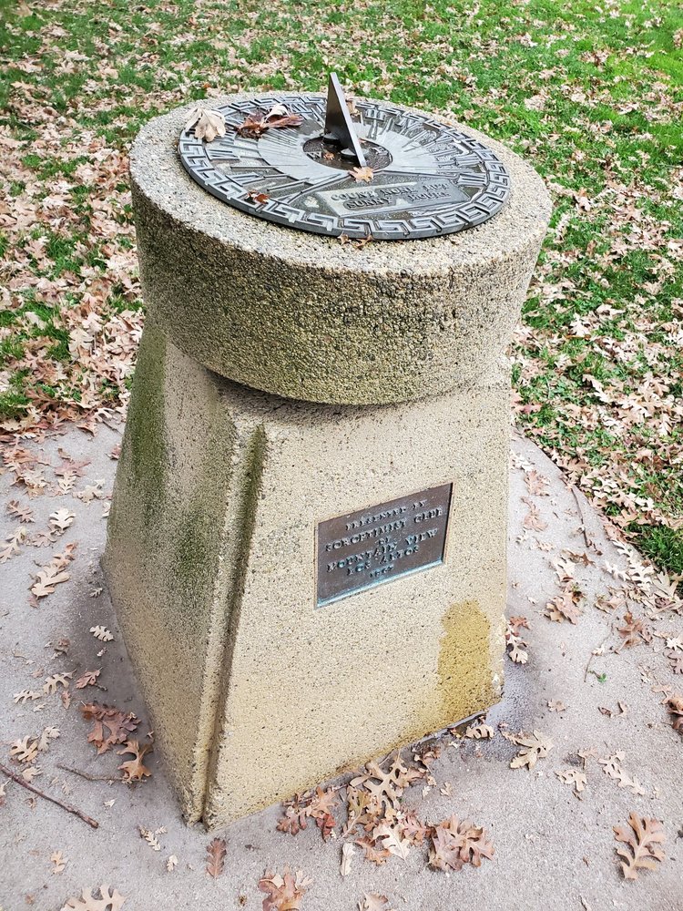 Pioneer Memorial Park Logo