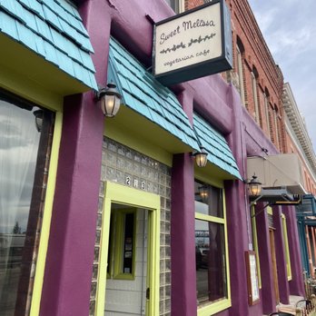 Sweet Melissa's - Colorful restaurant entrance. Limited outdoor seating. - Vegetarian Near Me - Laramie, Wyoming