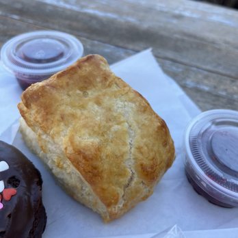 Made by Lia - Bakeries Near Me - Florissant, Missouri Made by Lia - Bakeries Near Me - Florissant, Missouri