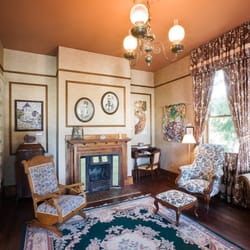 La Conner Quilt & Textile Museum - Formal parlor, Gaches Mansion. Photo by Nathaniel Willson.