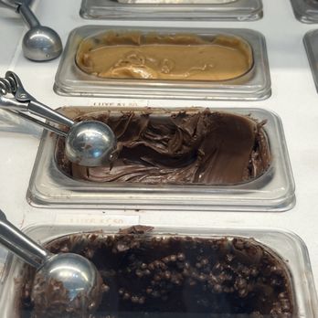 Pinkberry - Ice Cream & Frozen Yogurt Near Me - Long Beach, California