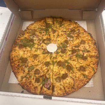 Curry Pizza House Cypress - NEW Lamb Kabob Pizza (Halal) - Chicken Wings Near Me - Cypress, California