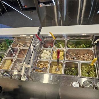 honeygrow - Option bar - Salad Near Me - Akron, Ohio honeygrow - Option bar - Salad Near Me - Akron, Ohio
