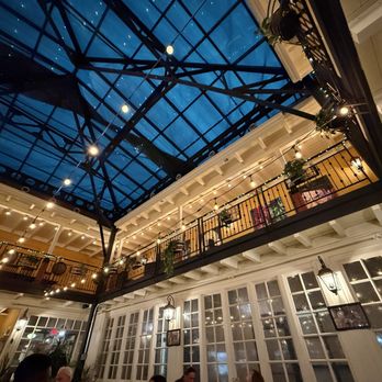 Hervé - Wine Bars Near Me - Santa Fe, New Mexico