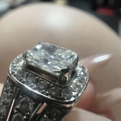 Bucci's Jewelry & Design
