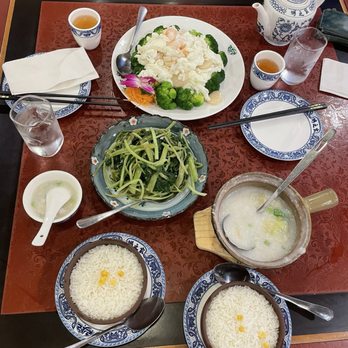 Congee Village - Cantonese Near Me - Flushing, New York