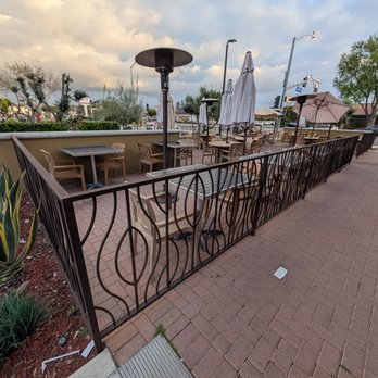 The Marketplace Grill Cafe - Outdoor patio - New American Near Me - Downey, California The Marketplace Grill Cafe - Outdoor patio - New American Near Me - Downey, California