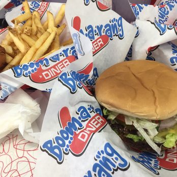 Boom-a-rang Diner - Cheeseburger Basket - Breakfast & Brunch Near Me - Ardmore, Oklahoma