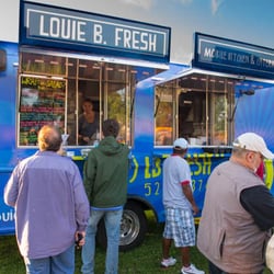 Louie B Fresh Mobile Kitchen & Catering Truck - Louie B. Fresh in action!
