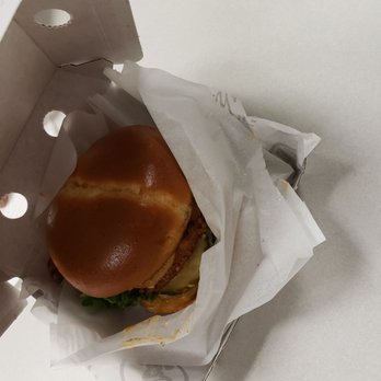 Slim Chickens - Cayenne ranch chicken sandwich - Southern Near Me - Bowie, Maryland