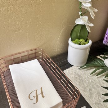 Haven Salon & Day Spa - Nice bathroom touches!! - Hair Salons Near Me - St. George, Utah Haven Salon & Day Spa - Nice bathroom touches!! - Hair Salons Near Me - St. George, Utah