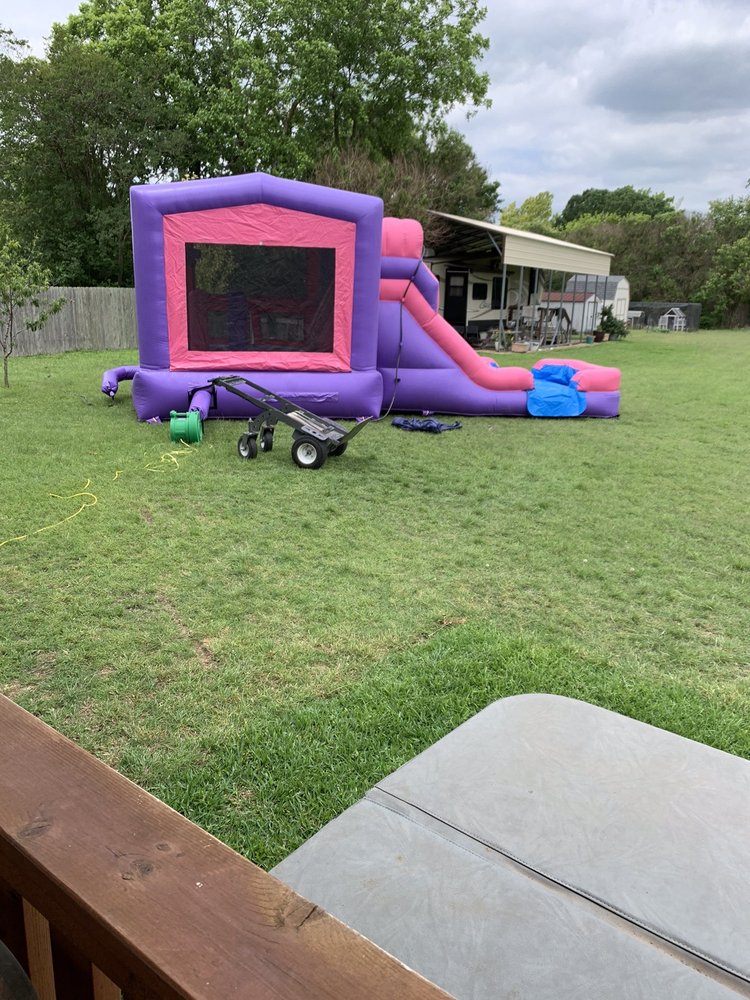 BUDA BOUNCE HOUSE PARTY RENTALS Updated August 2024 11 Photos