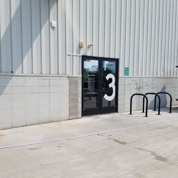 3 Sheeps Brewing - Entrance - Breweries Near Me - Sheboygan, Wisconsin