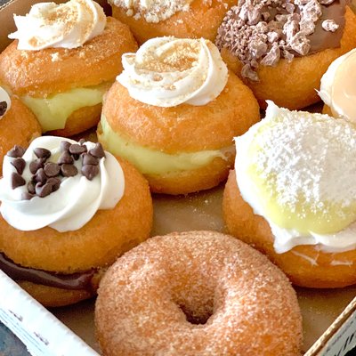 Da Vinci’s Donuts by null
