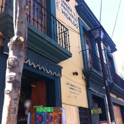 Librería y Papelería Hidalgo - Fachada de la papelería.