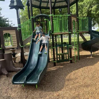 Einstein Park - Parks Near Me - Fresno, California