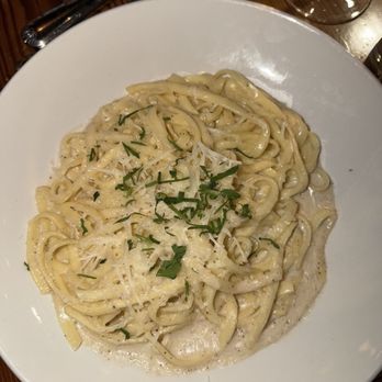Capo Restaurant - Linguini Alfredo - not on menu but can make! - Bars Near Me - Boston, Massachusetts