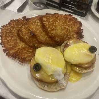 Original Pancake House - Eggs Benedict with potato pancakes - Breakfast & Brunch Near Me - Redondo Beach, California Original Pancake House - Eggs Benedict with potato pancakes - Breakfast & Brunch Near Me - Redondo Beach, California
