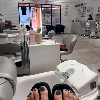 HoneyBee Beauty & Nails - Nail Salons Near Me - Albuquerque, New Mexico HoneyBee Beauty & Nails - Nail Salons Near Me - Albuquerque, New Mexico