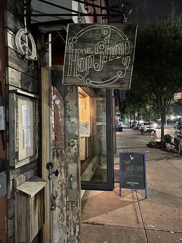 THE HOP SHOP Updated September 2024 58 Photos & 56 Reviews 121 Columbia St, Brooklyn, New