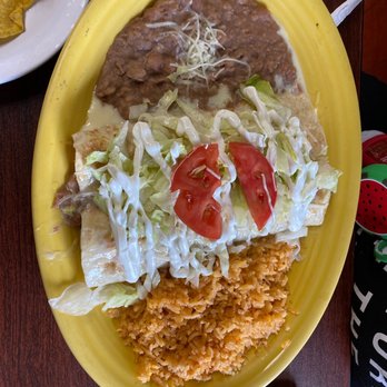 La Loma Restaurant - Enchilada Enchilada - Mexican Near Me - Clarksville, Indiana