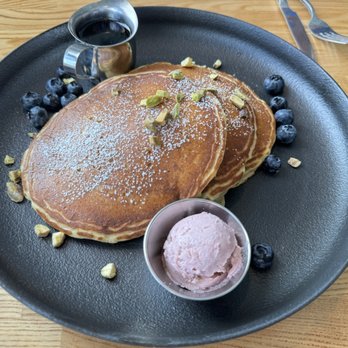 BALEENkitchen - Seafood Near Me - Redondo Beach, California