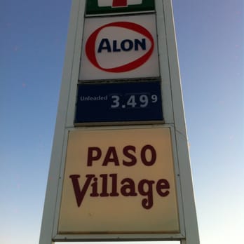 7-Eleven - a gas station sign and a gas station - Grocery Near Me - El Paso, Texas