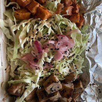 Masons on Main - Killa bowl with tofu - Wraps Near Me - Ashland, Oregon