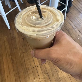 Veg Out - Cinnamon bun coffee - Vegan Near Me - Bethlehem, Pennsylvania