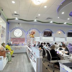 Precious Nails & Spa 2