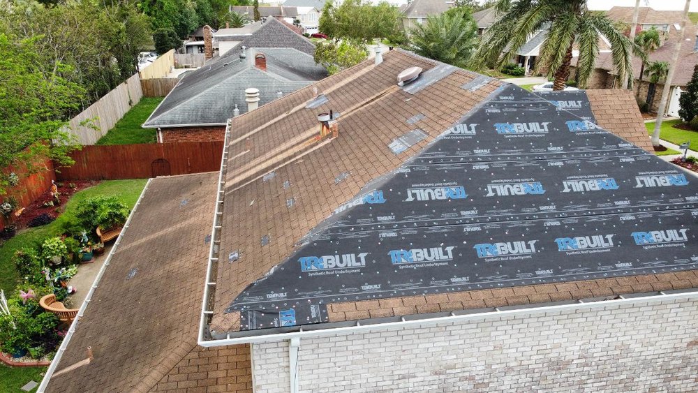 Slide of Hardy Pro Construction