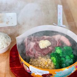 Super Pan - 16. Super Steak Rib Eye /comes sizzling on the HOT plate.