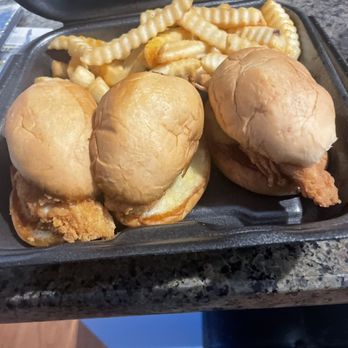 Zaxbys - Fast Food Near Me - Roswell, Georgia Zaxbys - Fast Food Near Me - Roswell, Georgia