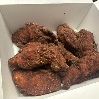 Lola's Chicken Shack - My "8" chicken tenders, nice and "crispy" - Sandwiches Near Me - Alameda, California