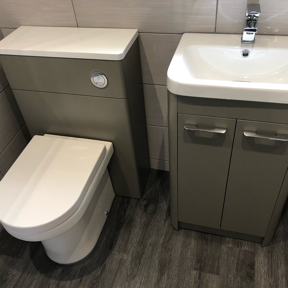 Slide of Waukegan Rd Emergency Plumber