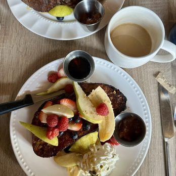 Papille Gustative - French toast! - Coffee & Tea Near Me - Santa Monica, California