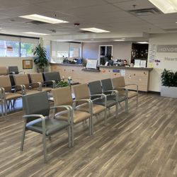 HonorHealth Heart Care - Vascular - Osborn - Waiting area