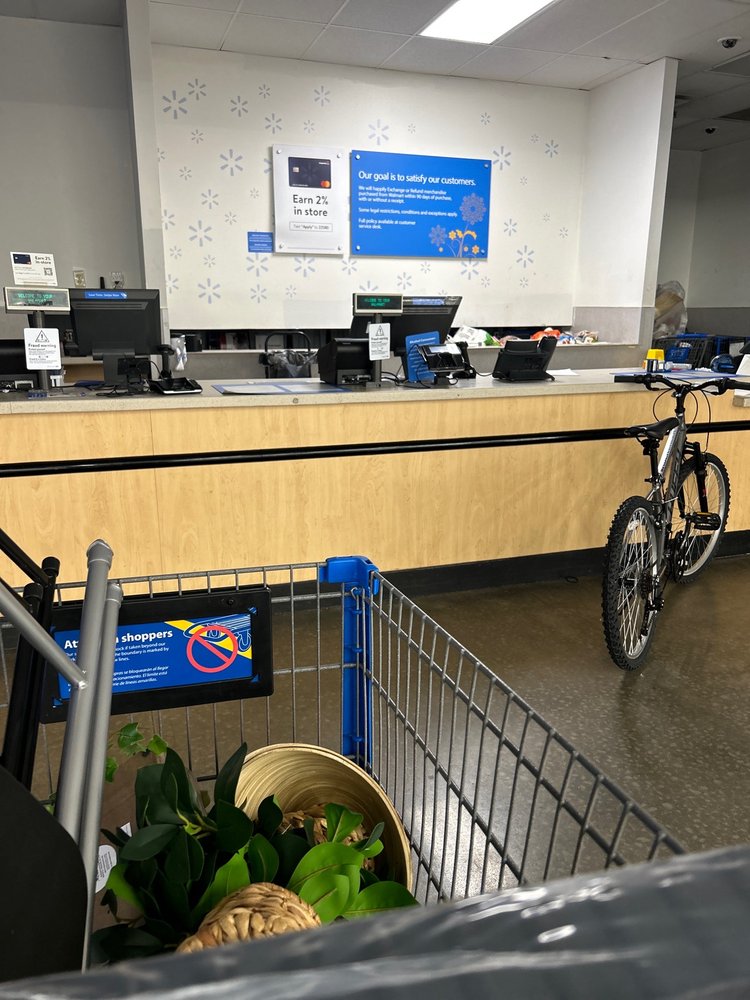 WALMART SUPERCENTER Updated September 2024 14 Photos & 45 Reviews