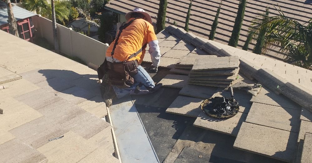 Slide of Mario's Roofing Services